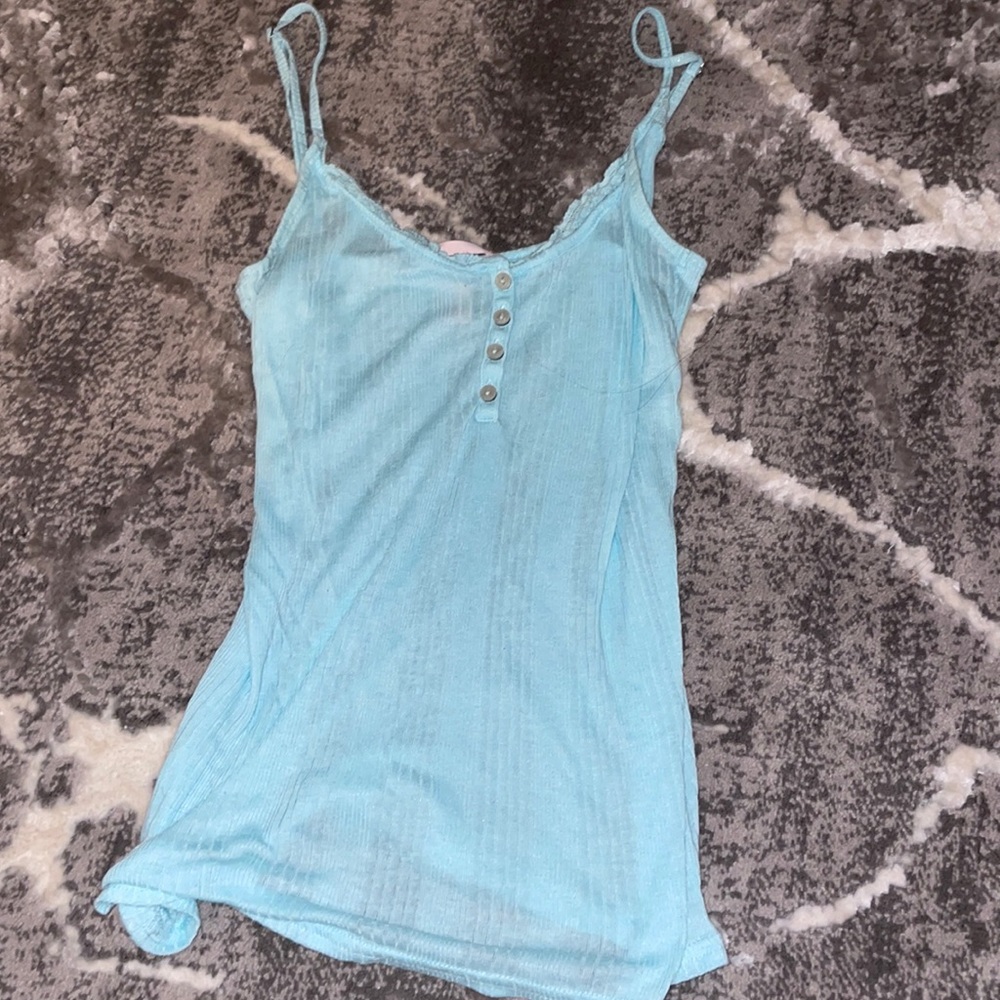 victoria’s secret tank